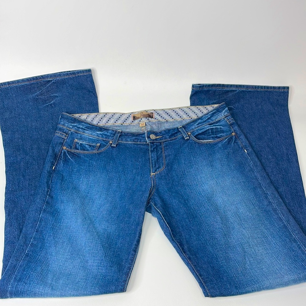 PAIGE Laurel Canyon Low Rise Boot Cut jeans size 32